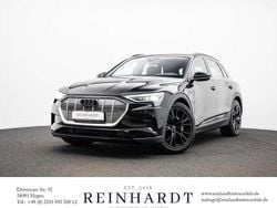 Brillantschwarz Gebraucht 2022 Audi e-tron S-Line SUV | 29.455 € (Superpreis)