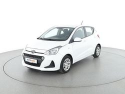 Weiß Gebraucht 2017 Hyundai i10 Trend Kleinwagen | 8.760 € (Fairer Preis)