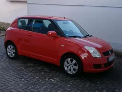 Rot Gebraucht 2009 Suzuki Swift Kleinwagen | 1.650 € (Guter Preis)