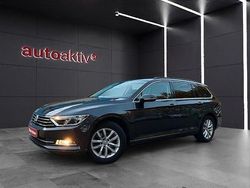 Grau Gebraucht 2019 VW Passat Comfortline Kombi | 14.490 € (Fairer Preis)