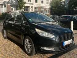 Schwarz Gebraucht 2016 Ford Galaxy Van / Kleinbus | 15.800 € (Guter Preis)