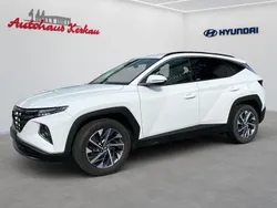 Polar white Gebraucht 2021 Hyundai Tucson Trend SUV | 21.900 € (Fairer Preis)