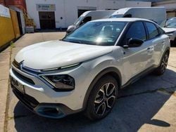 Weiß Gebraucht 2022 Citroën e-C4 Chic Limousine | 16.999 € (Guter Preis)