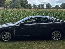 Schwarz Gebraucht 2011 Jaguar XF Limousine | 9.900 € (Teuer)