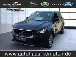 Black solid Gebraucht 2021 Volvo XC40 Momentum SUV | 27.850 € (Guter Preis)