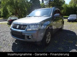 Grau Gebraucht 2009 Suzuki Grand Vitara SUV | 6.990 € (Teuer)