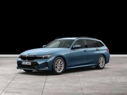 Arctic race blue metallic Gebraucht 2024 BMW 320 Comfort Edition Kombi | 48.244 €