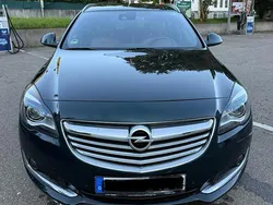 Grün Gebraucht 2015 Opel Insignia OPC Kombi | 5.990 €