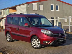 Colore esterno (amore rot) Gebraucht 2016 Fiat Doblò Lounge Van / Kleinbus | 6.790 € (Fairer Preis)