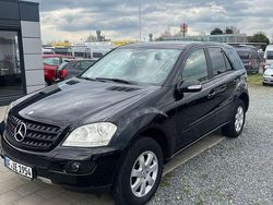 Schwarz Gebraucht 2006 Mercedes ML280 SUV | 5.976 € (Etwas zu teuer)