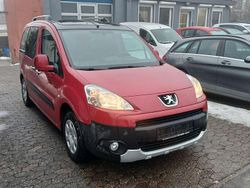 Rot Gebraucht 2010 Peugeot Partner Tepee Family Van / Kleinbus | 4.980 € (Fairer Preis)