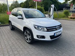 Weiß Gebraucht 2013 VW Tiguan Sportline SUV | 10.900 € (Guter Preis)