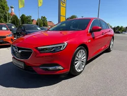 Lava rot (metallic) Gebraucht 2017 Opel Insignia Business Innovation Coupé | 16.990 € (Superpreis)