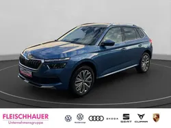 Blau Gebraucht 2021 Skoda Kamiq Clever SUV | 21.900 € (Fairer Preis)