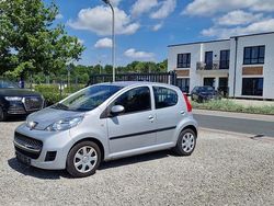 Grau Gebraucht 2010 Peugeot 107 Filou Kleinwagen | 3.500 € (Fairer Preis)