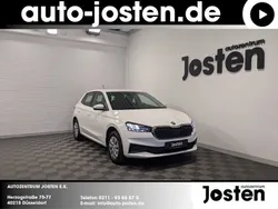 Candyweiß Gebraucht 2023 Skoda Fabia Active Kleinwagen | 15.490 € (Fairer Preis)