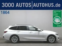 Schwarz, metallic Gebraucht 2022 BMW 320 Luxury Line Kombi | 33.700 € (Etwas zu teuer)