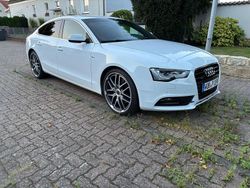 Weiß Gebraucht 2015 Audi A5 Sportback Ambiente Kleinwagen | 16.000 € (Fairer Preis)