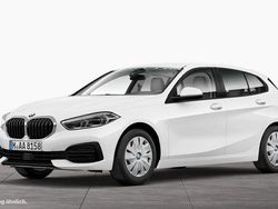 Weiß Gebraucht 2022 BMW 118 Advantage Kleinwagen | 20.910 € (Fairer Preis)