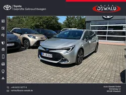 Silber Neu 2025 Toyota Corolla Kombi | 39.614 €