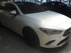 Weiß Gebraucht 2021 Mercedes CLA180 Shooting Brake Progressive Kombi | 24.490 € (Fairer Preis)