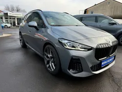 Grau Gebraucht 2022 BMW 220 Active Tourer M Sport Van / Kleinbus | 32.000 € (Fairer Preis)