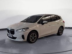 Weiß Gebraucht 2024 BMW 218 Active Tourer Sport Line Van / Kleinbus | 28.350 € (Guter Preis)