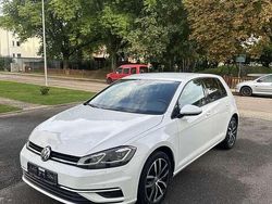 Gebraucht 2017 VW Golf VII Limousine | 12.999 € (Etwas zu teuer)