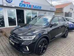 Schwarz Gebraucht 2015 VW T-Roc R-line SUV | 35.990 €