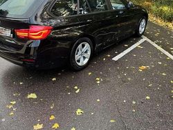 Schwarz Gebraucht 2016 BMW 318 Kombi | 10.900 € (Fairer Preis)