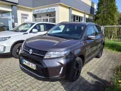 Grau Gebraucht 2024 Suzuki Vitara Comfort+ SUV | 25.310 € (Fairer Preis)