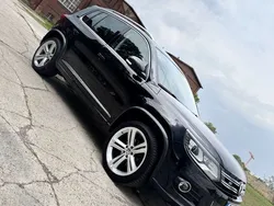 Schwarz Gebraucht 2014 VW Tiguan R-line SUV | 16.800 € (Fairer Preis)