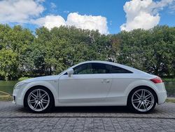 Weiß Gebraucht 2007 Audi TT S-Line Coupé | 9.500 €
