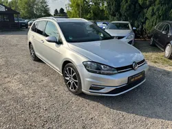 Silber Gebraucht 2018 VW Golf VII Comfortline Kombi | 9.490 € (Guter Preis)
