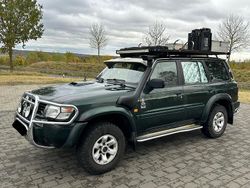 Grün Gebraucht 2000 Nissan Patrol SUV | 9.999 € (Fairer Preis)