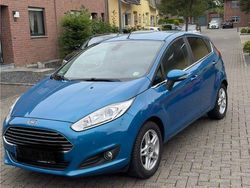 Blau Gebraucht 2014 Ford Fiesta Titanium Kleinwagen | 4.600 € (Guter Preis)