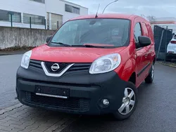 Rot Gebraucht 2020 Nissan NV250 Comfort Van | 13.990 € (Etwas zu teuer)