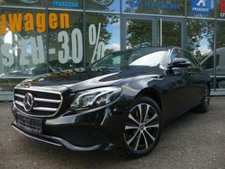 Schwarz Gebraucht 2020 Mercedes E300 Avantgarde Limousine | 30.950 € (Fairer Preis)