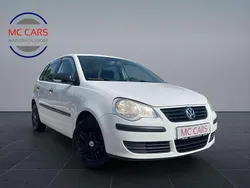 Weiß Gebraucht 2010 VW Polo Trendline Kleinwagen | 2.990 € (Guter Preis)
