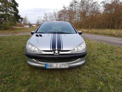 Silber Gebraucht 2002 Peugeot 206 Kleinwagen | 1.599 € (Etwas zu teuer)