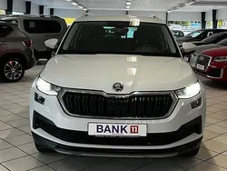 Weiß Gebraucht 2023 Skoda Kodiaq Ambition SUV | 33.990 € (Guter Preis)