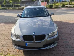 Silber Gebraucht 2010 BMW 330 Coupé | 18.000 € (Etwas zu teuer)