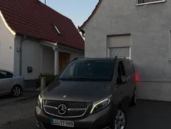 Braun Gebraucht 2014 Mercedes V250 Avantgarde Edition Van / Kleinbus | 29.200 € (Guter Preis)