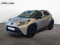 Light purple silver / night sk Neu 2025 Toyota Aygo Kleinwagen | 23.950 €