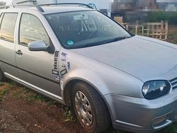 Silber Gebraucht 2002 VW Golf IV Kombi | 500 € (Superpreis)
