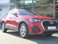 Rot Gebraucht 2024 Audi Q3 Sportback Sport SUV | 34.900 € (Superpreis)