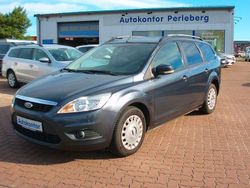 Grau Gebraucht 2008 Ford Focus Style Kombi | 5.299 € (Etwas zu teuer)