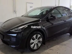 Schwarz Gebraucht 2023 Tesla Model Y Standard Range SUV | 34.141 € (Fairer Preis)