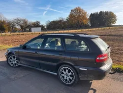 Schwarz Gebraucht 2003 Volvo V40 Kombi | 800 € (Guter Preis)