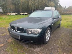 Grün Gebraucht 2004 BMW 735 Limousine | 2.700 €